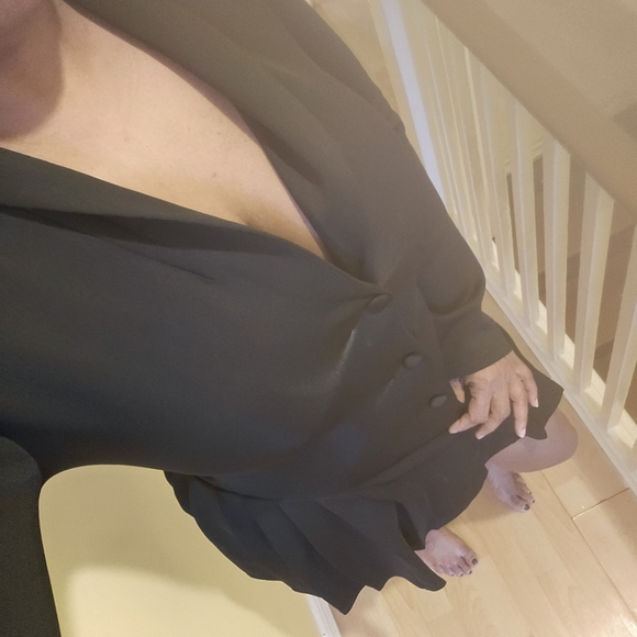 Dress - Picture 9 of 9